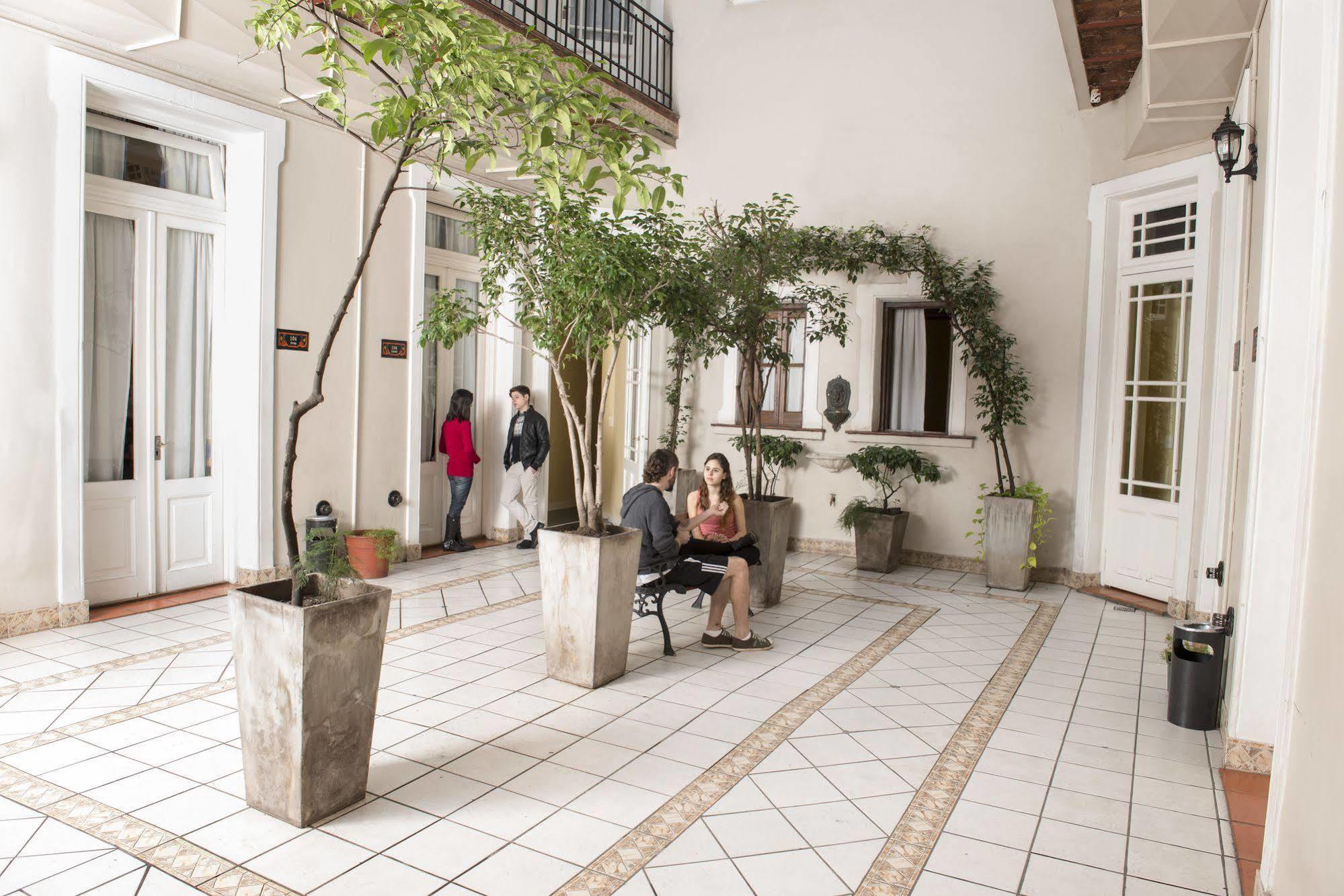 Milhouse Hostel Hipo Buenos Aires Dış mekan fotoğraf