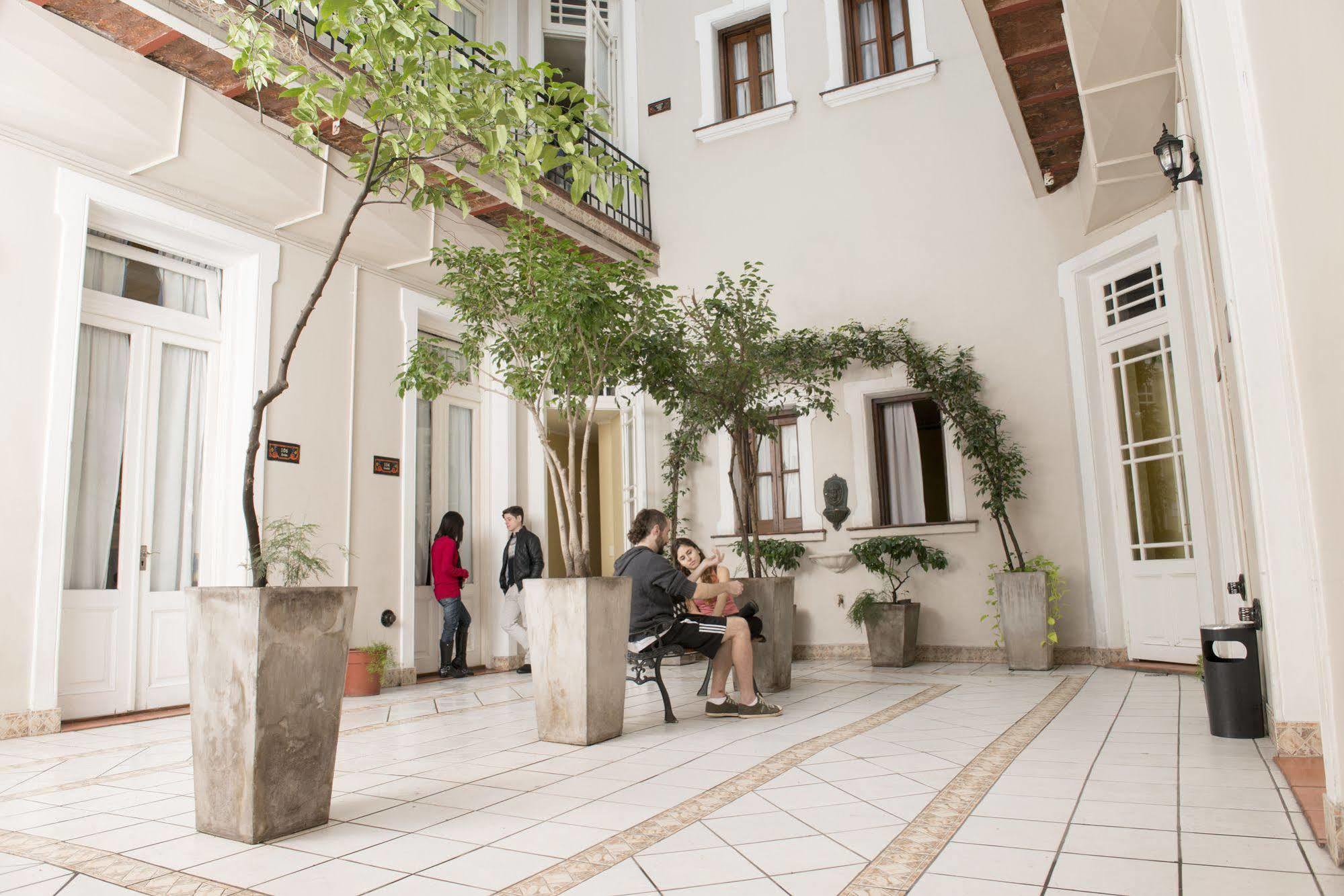 Milhouse Hostel Hipo Buenos Aires Dış mekan fotoğraf